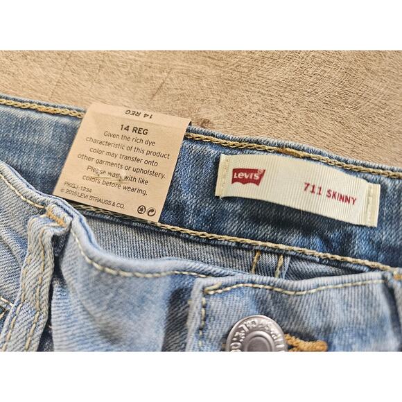 Levi's 711 Skinny Stretch Light Blue Denim Adjustable Waist Girl's Jeans 14 Reg - Picture 6 of 10